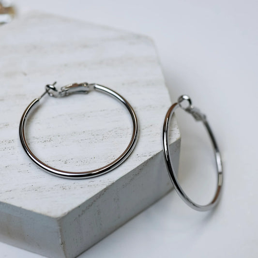 Earrings- Small metal slim hoop Rhodium