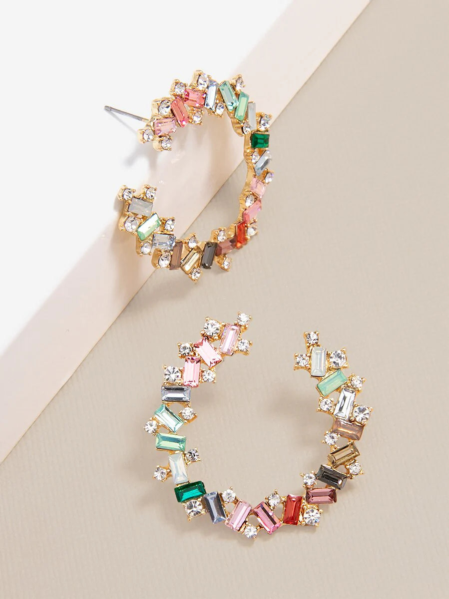 Hoop earring embellished in colorful,baguette-shaped crystals multi-colored