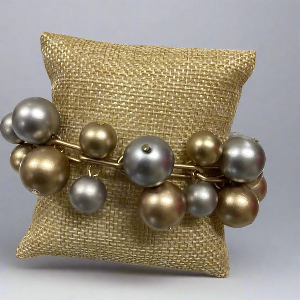 Bracelet - Light brown and Light grey pearls with gold chain - Marian Style Boutique