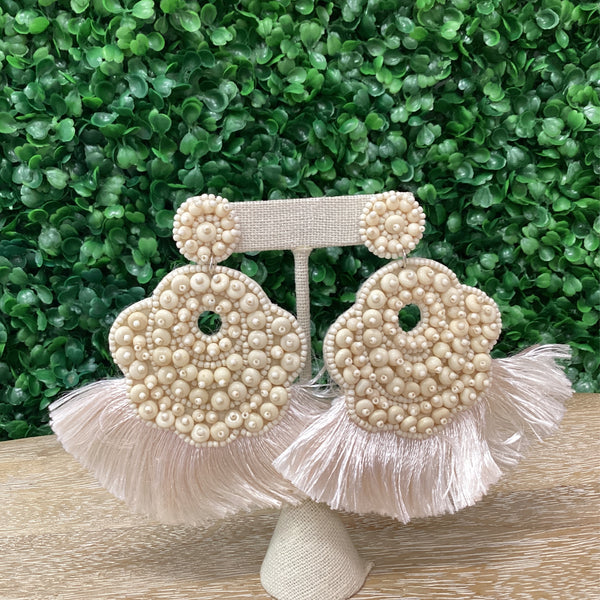 Earring/beige - Marian Style Boutique