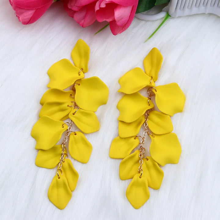 Elegant Retro Geometric Arylic Women's Drop Earrings - Marian Style Boutique