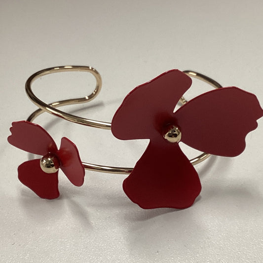 Red-Metal Flower Cuff with Gold